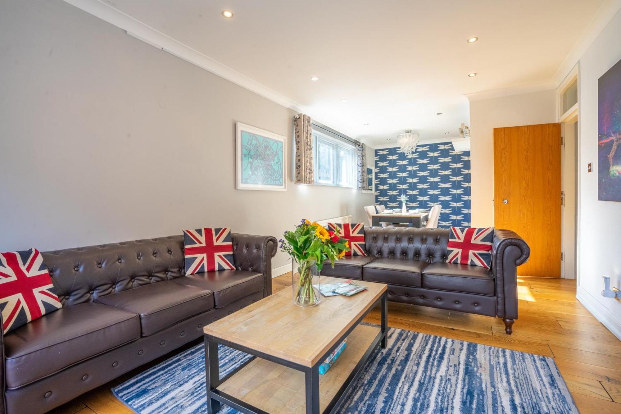 Jorvik Heights Apartment *
